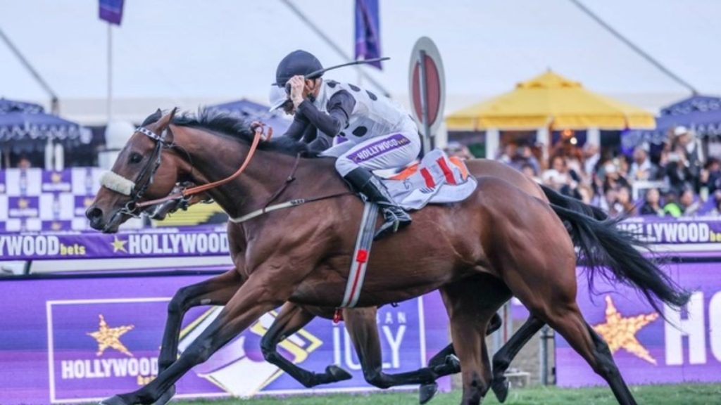 Note To Self storms to victory in the 2026 Durban July.